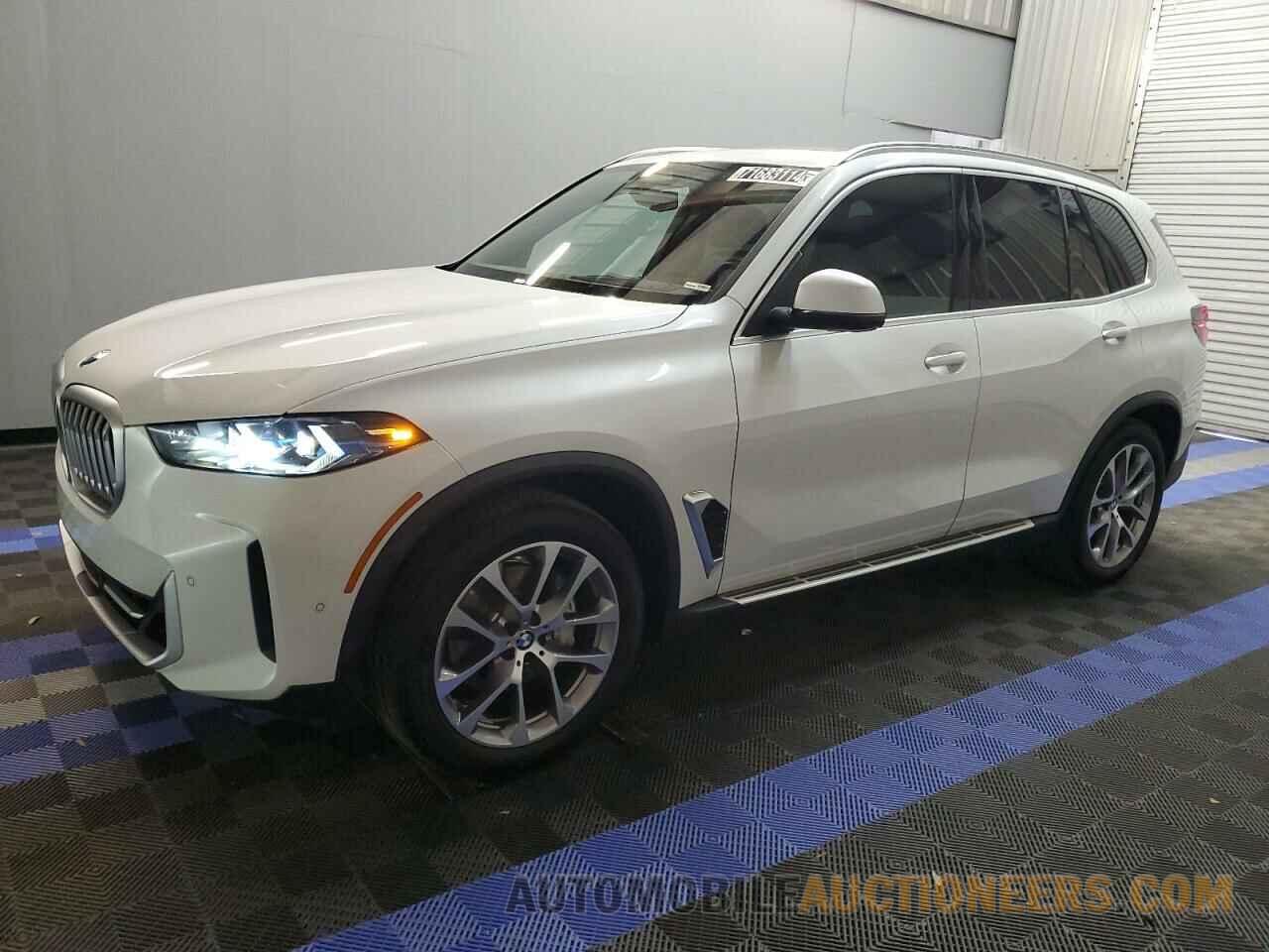 5UX23EU08R9U13637 BMW X5 2024