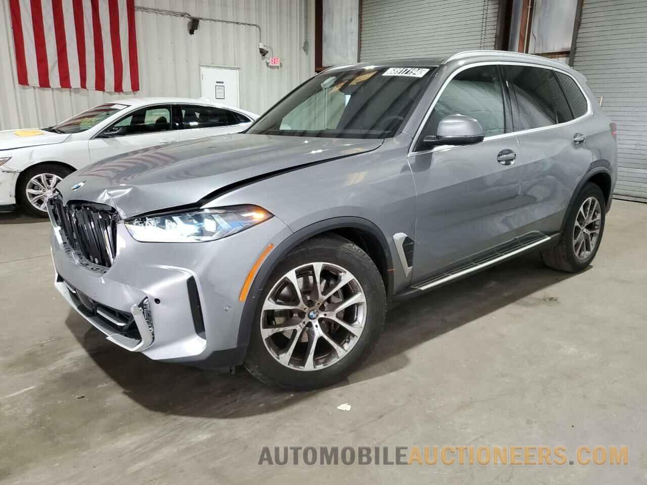 5UX23EU08R9V38136 BMW X5 2024