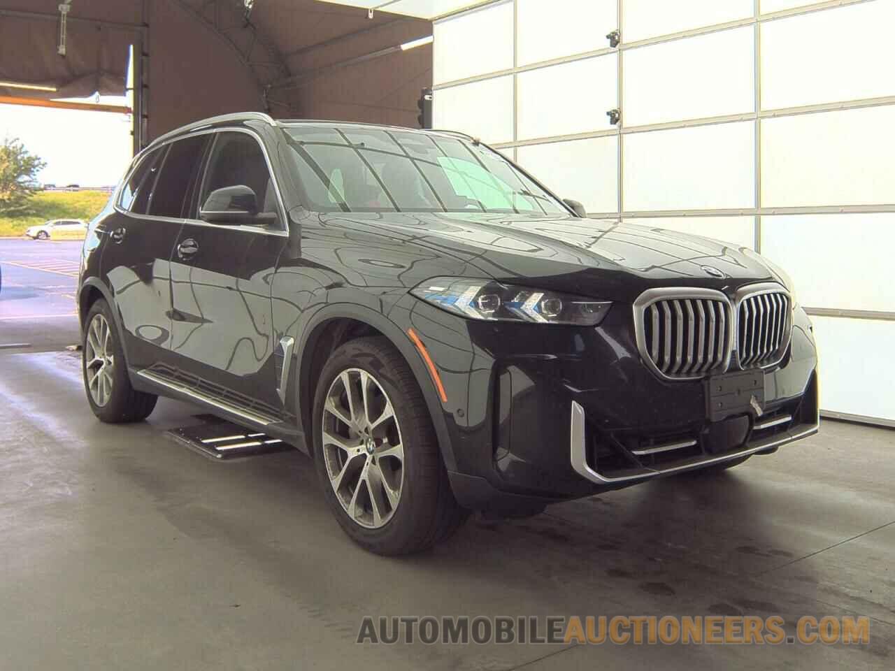 5UX23EU09R9S12846 BMW X5 2024