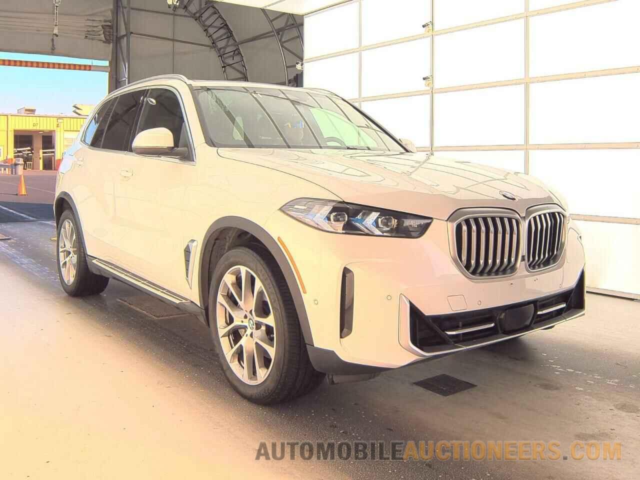 5UX23EU09R9T93432 BMW X5 2024