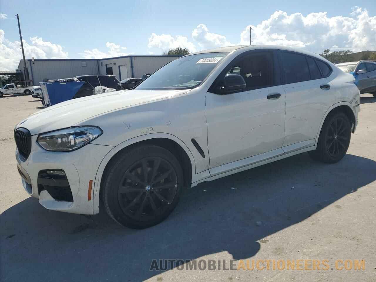 5UX2V1C04LLZ32697 BMW X4 2020