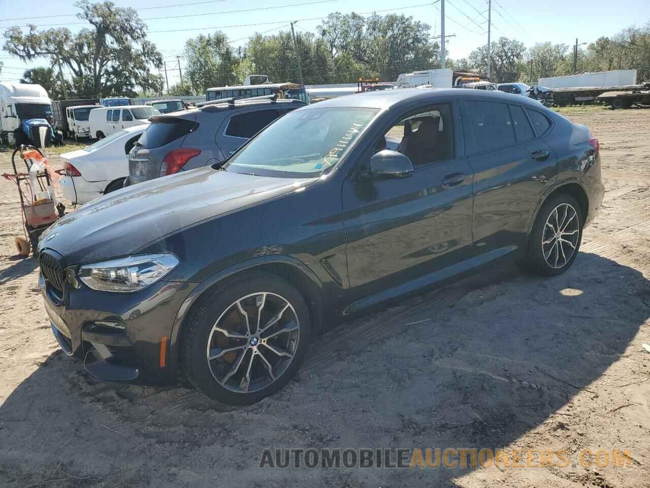 5UX2V1C09M9F43300 BMW X4 2021