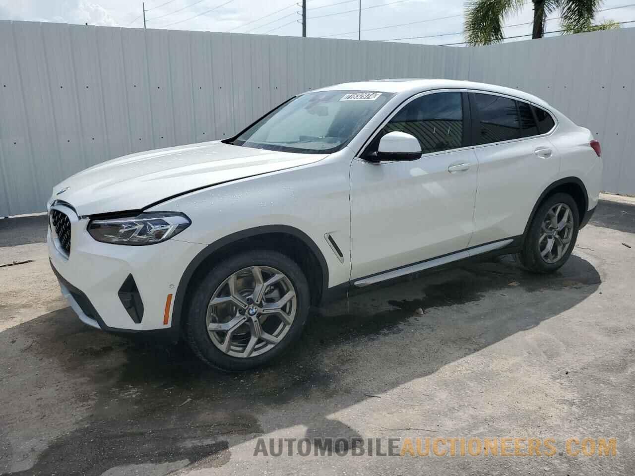 5UX33DT01R9X22527 BMW X4 2024