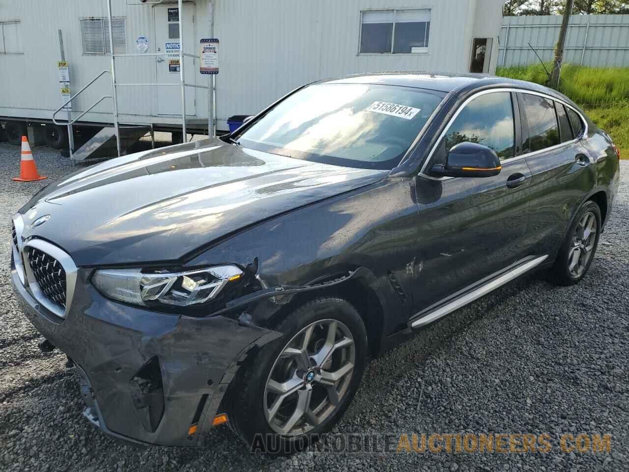 5UX33DT02R9V27990 BMW X4 2024