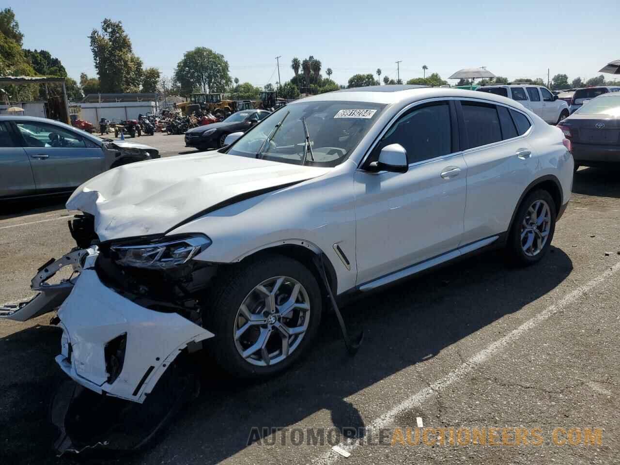 5UX33DT03R9X08158 BMW X4 2024