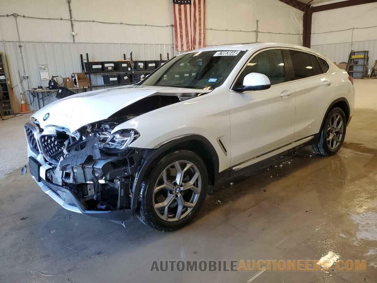 5UX33DT03R9X16759 BMW X4 2024