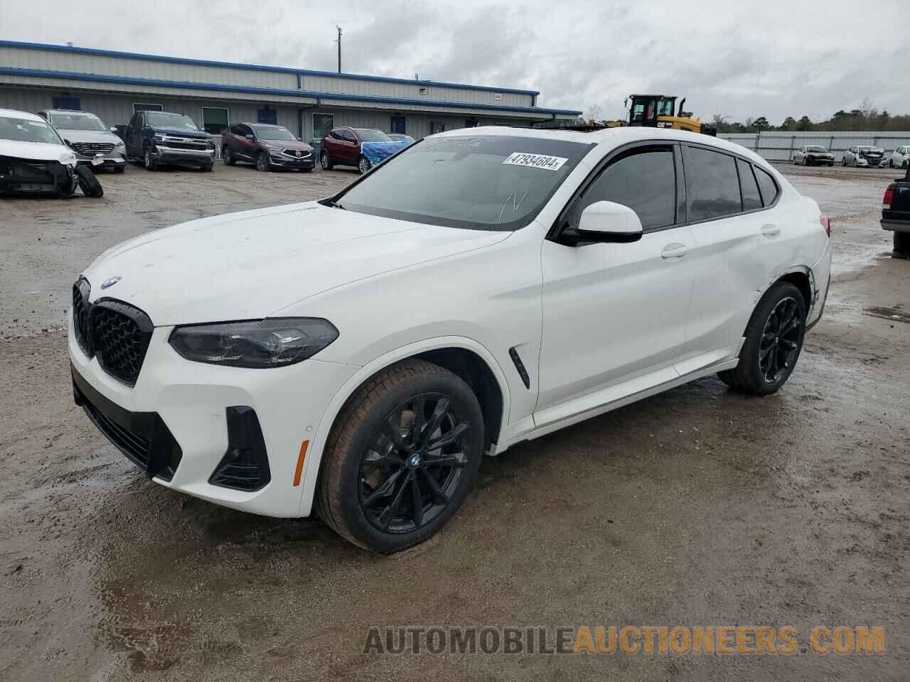 5UX33DT04R9U63385 BMW X4 2024