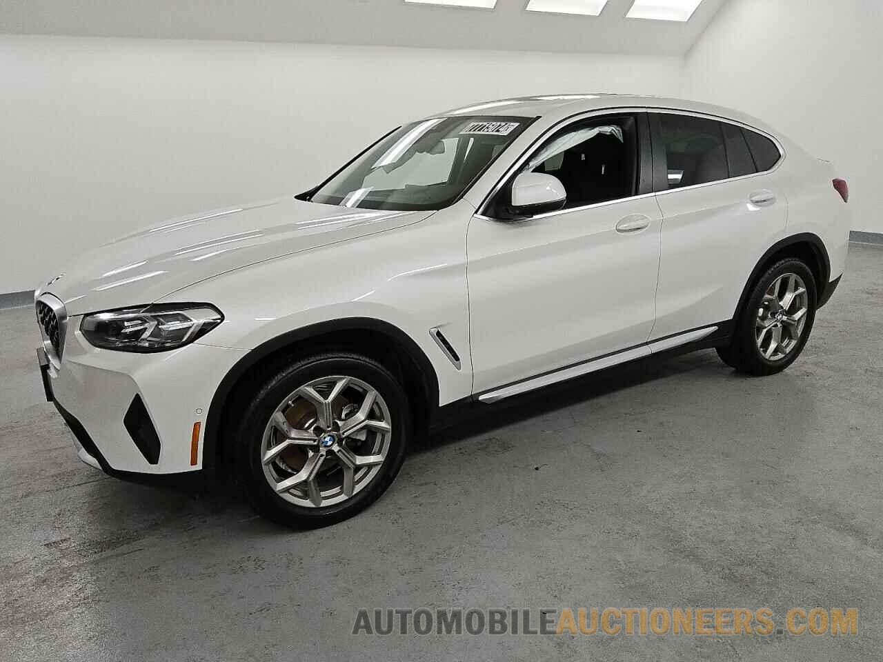 5UX33DT04R9W67443 BMW X4 2024