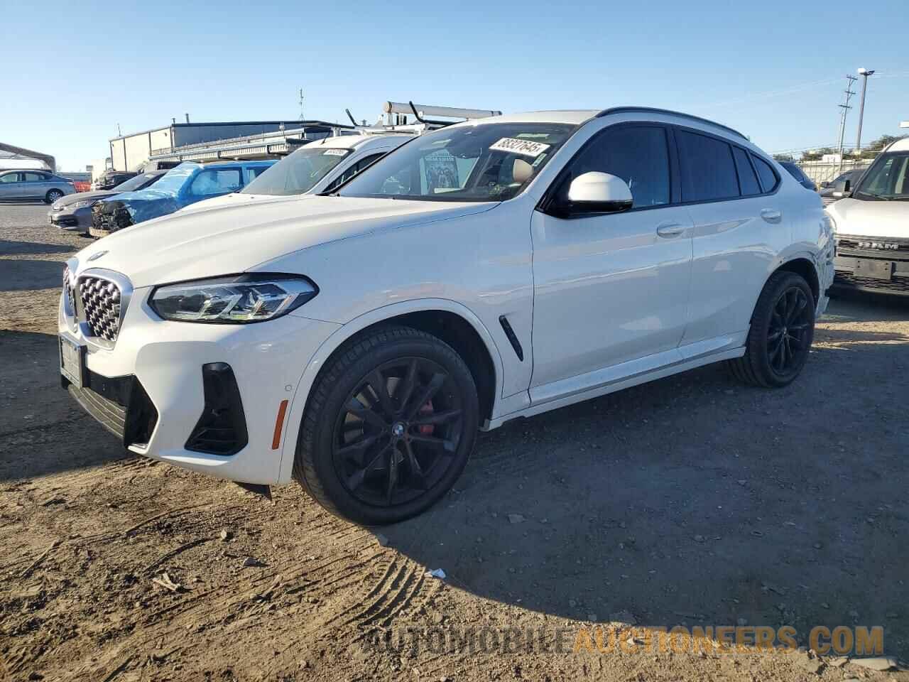 5UX33DT08N9J95614 BMW X4 2022