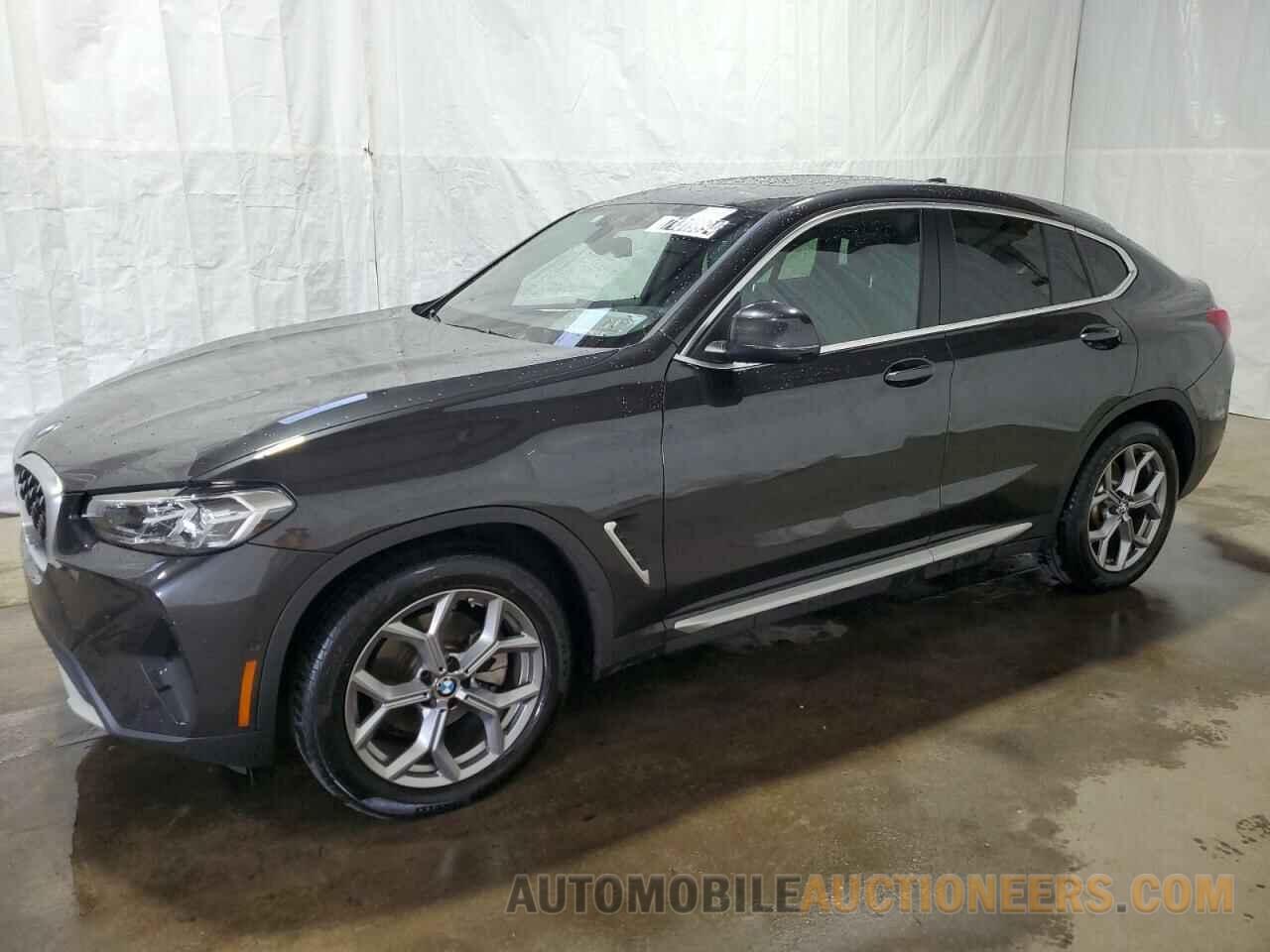 5UX33DT09R9V03718 BMW X4 2024