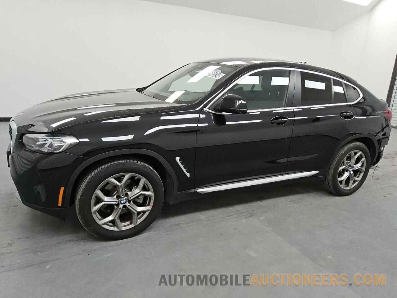 5UX33DT09R9X36885 BMW X4 2024