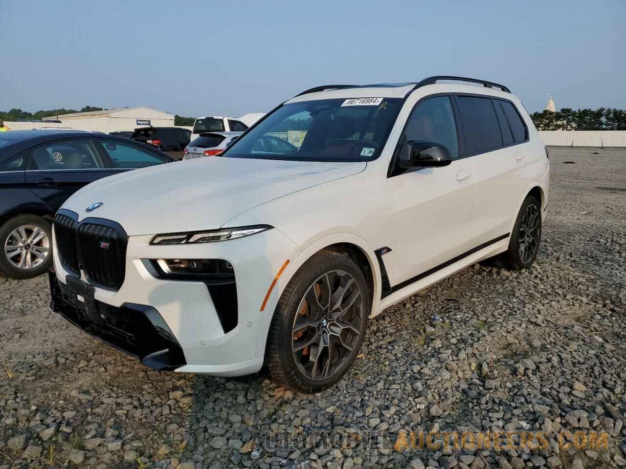 5UX33EM00P9R30786 BMW X7 M60I 2023