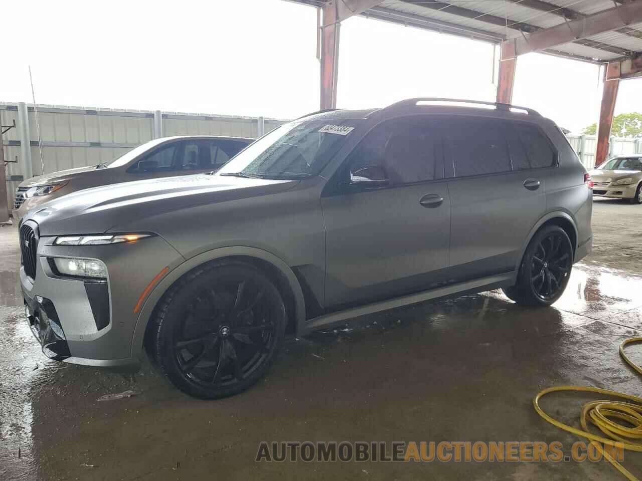 5UX33EM01R9S65495 BMW X7 M60I 2024