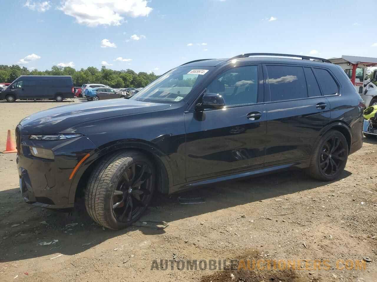 5UX33EM03R9S85067 BMW X7 M60I 2024