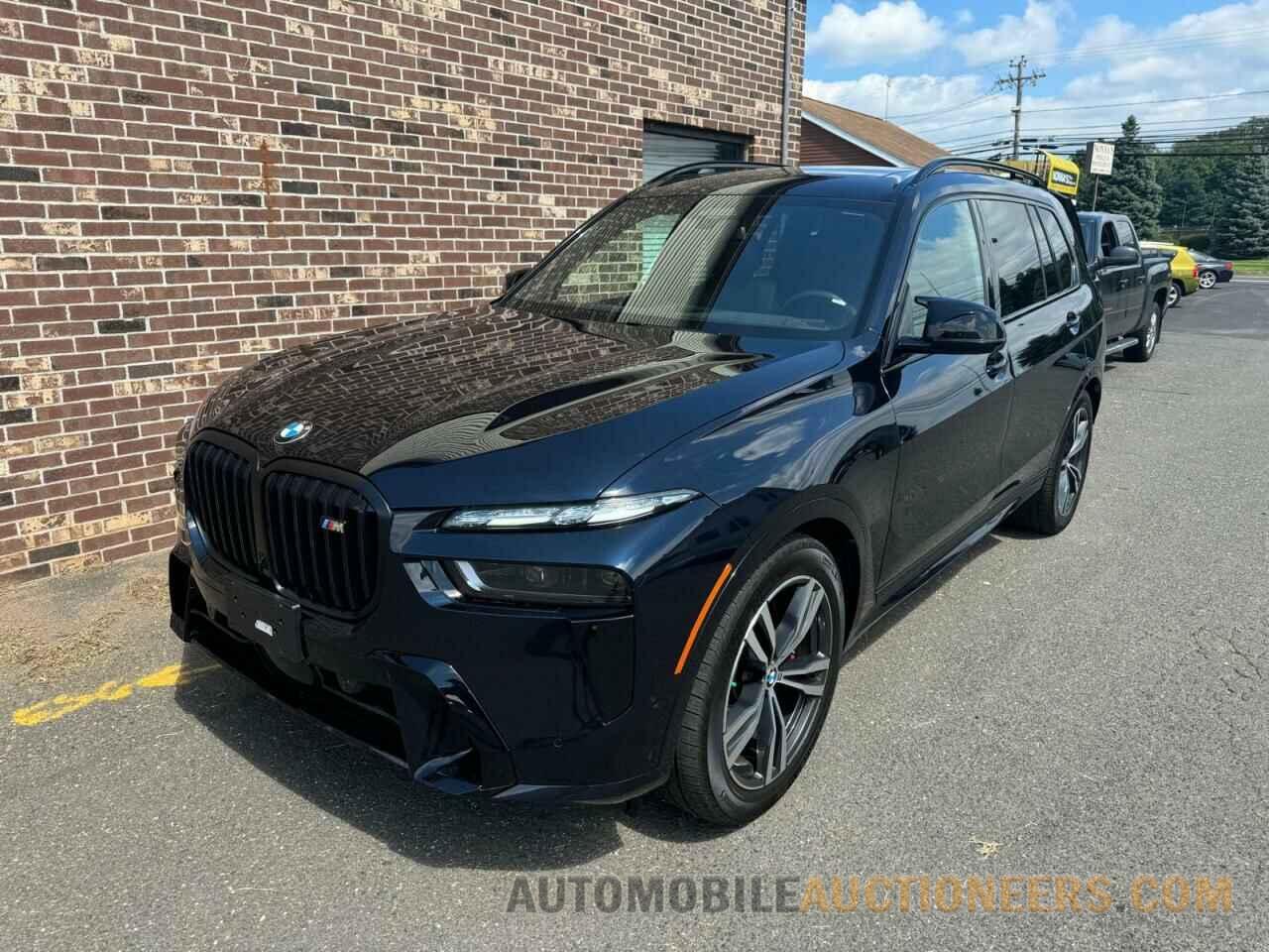 5UX33EM03R9S98529 BMW X7 M60I 2024