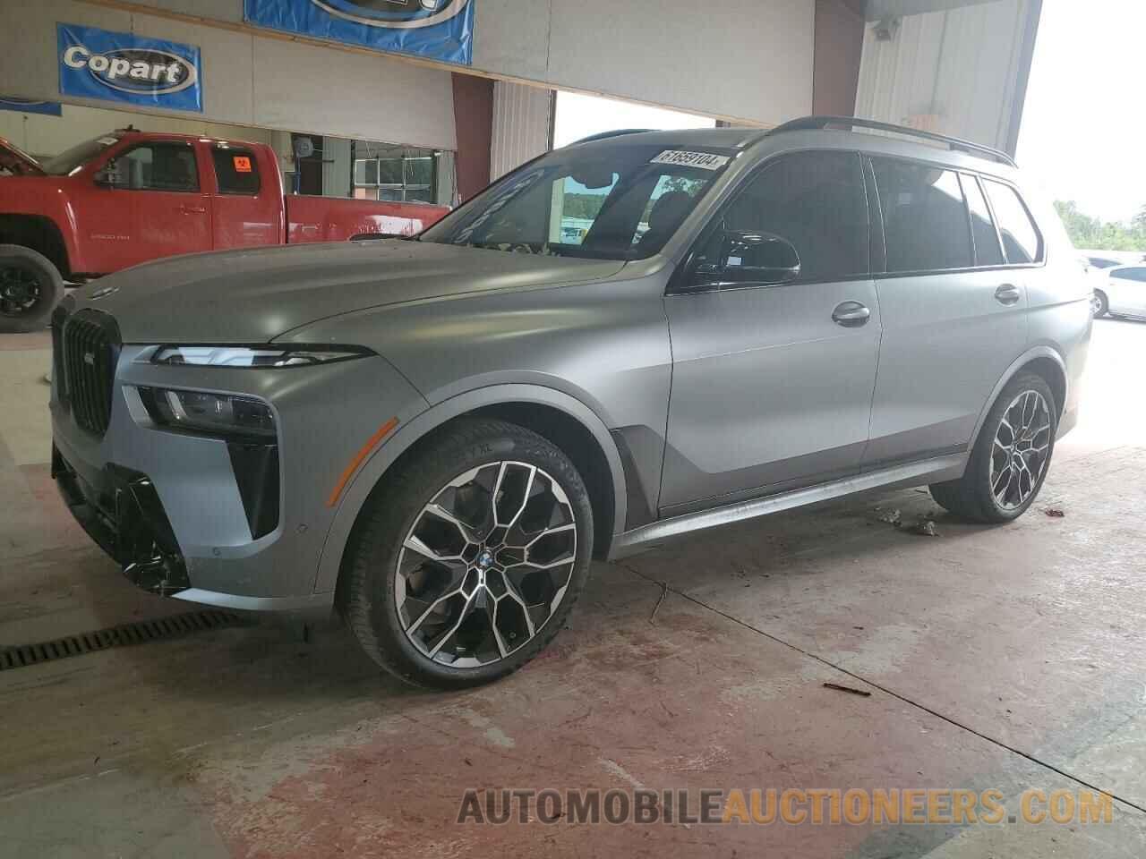 5UX33EM03R9S99812 BMW X7 M60I 2024