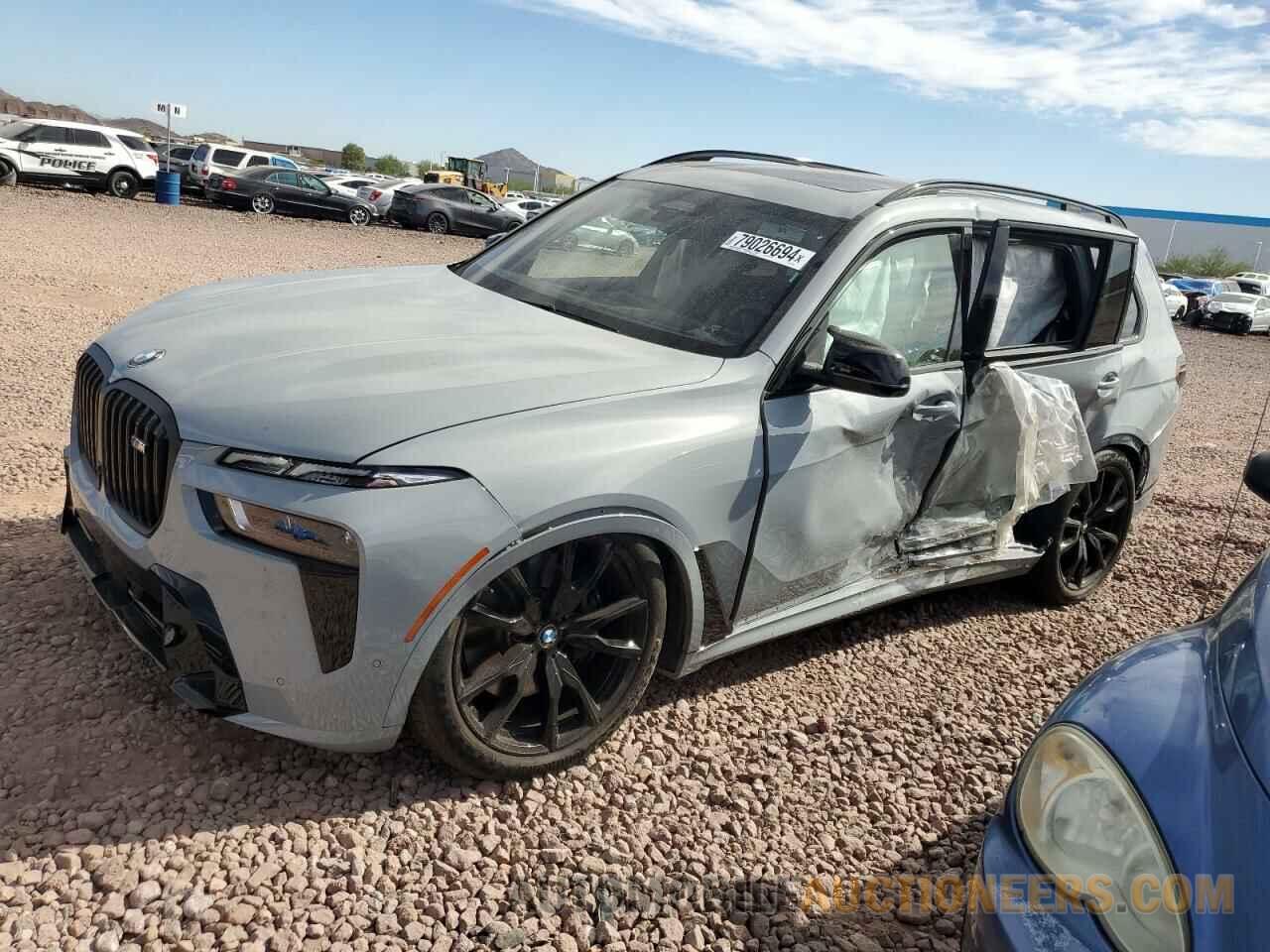 5UX33EM04R9T03513 BMW X7 M60I 2024