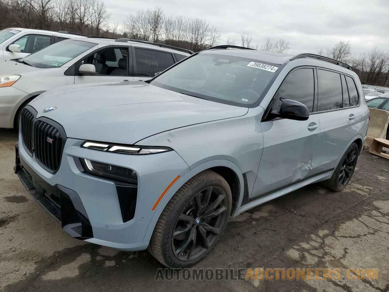 5UX33EM06P9N93363 BMW X7 M60I 2023