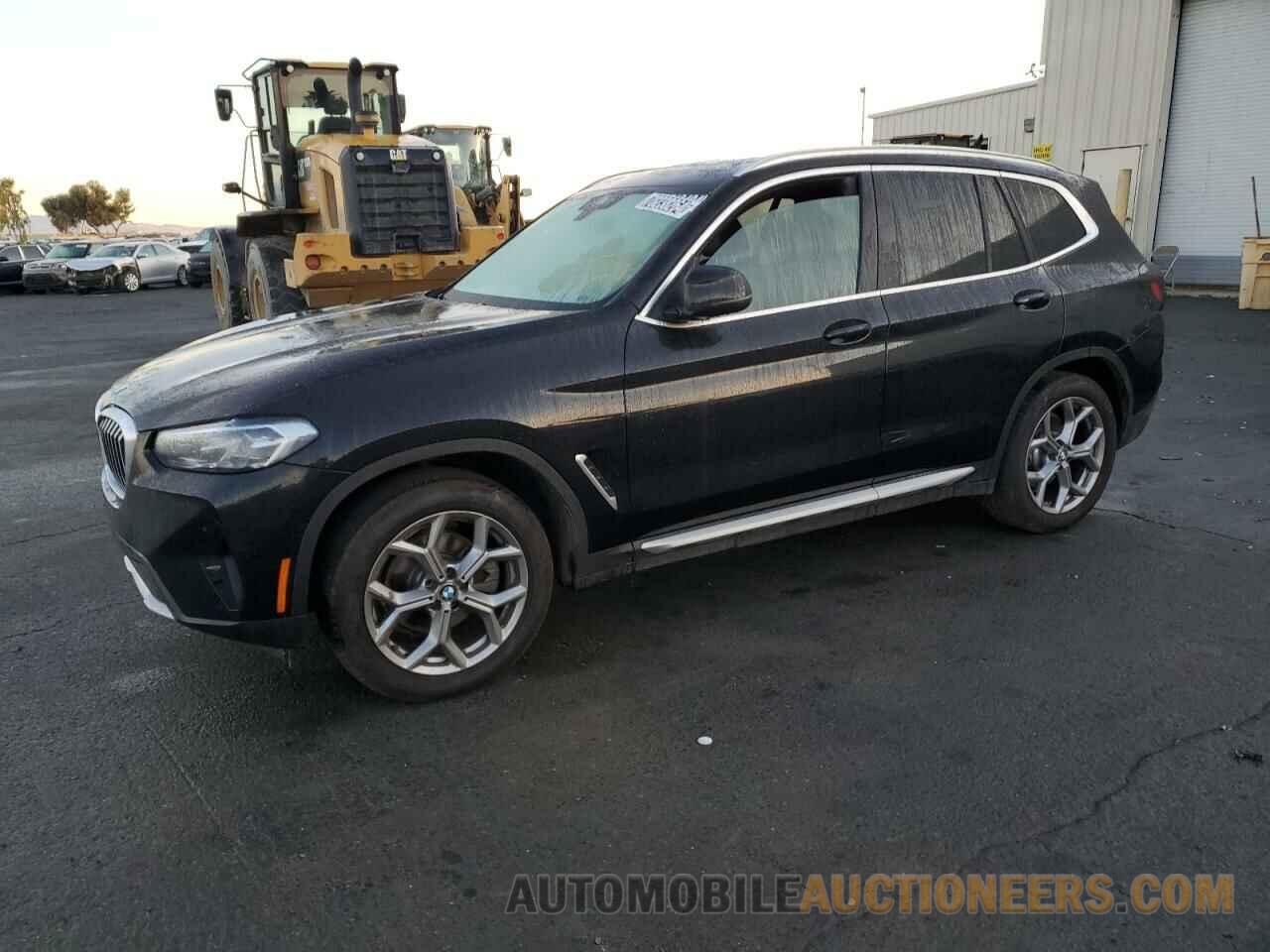 5UX43DP00R9X06172 BMW X3 2024