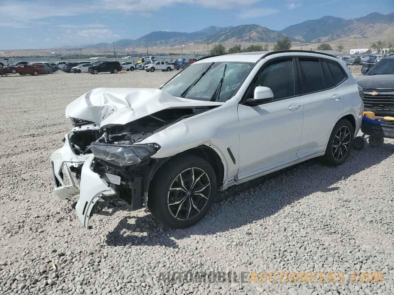 5UX53DP09R9U65586 BMW X3 2024