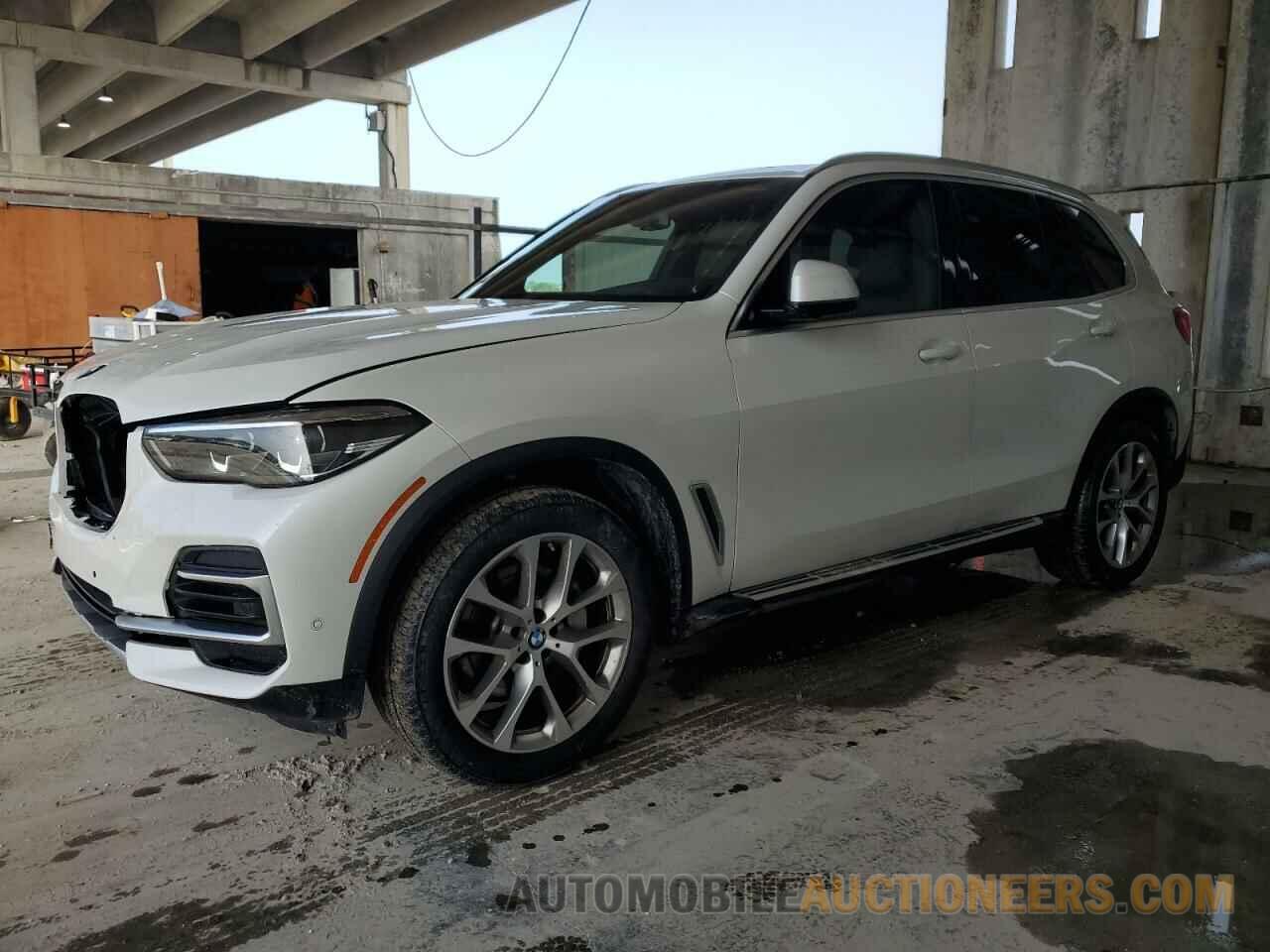 5UXCR4C00P9P49178 BMW X5 2023