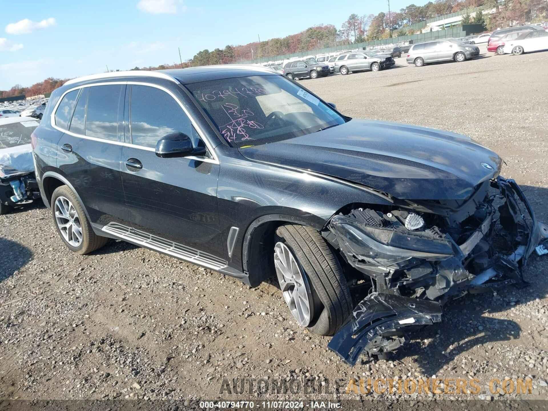 5UXCR4C00P9R77939 BMW X5 2023