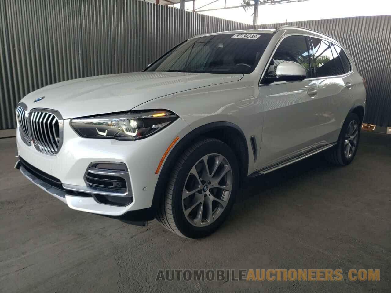 5UXCR4C06P9N49812 BMW X5 2023