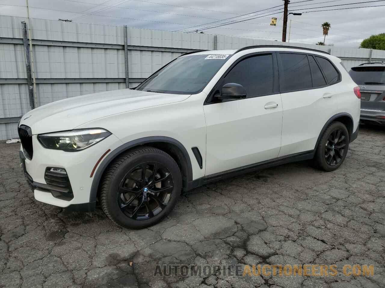 5UXCR4C07LLT19144 BMW X5 2020