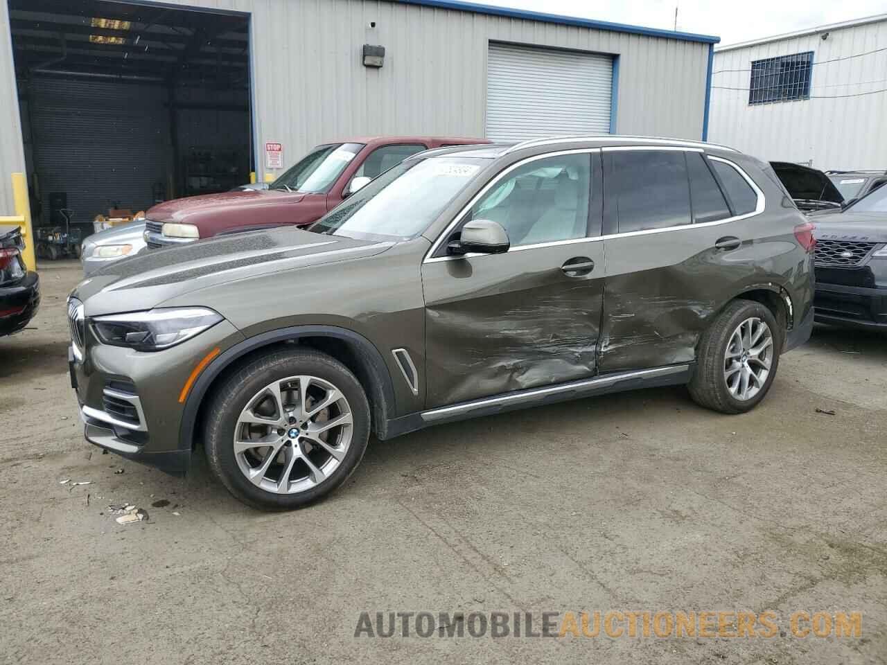 5UXCR6C01P9N68716 BMW X5 2023