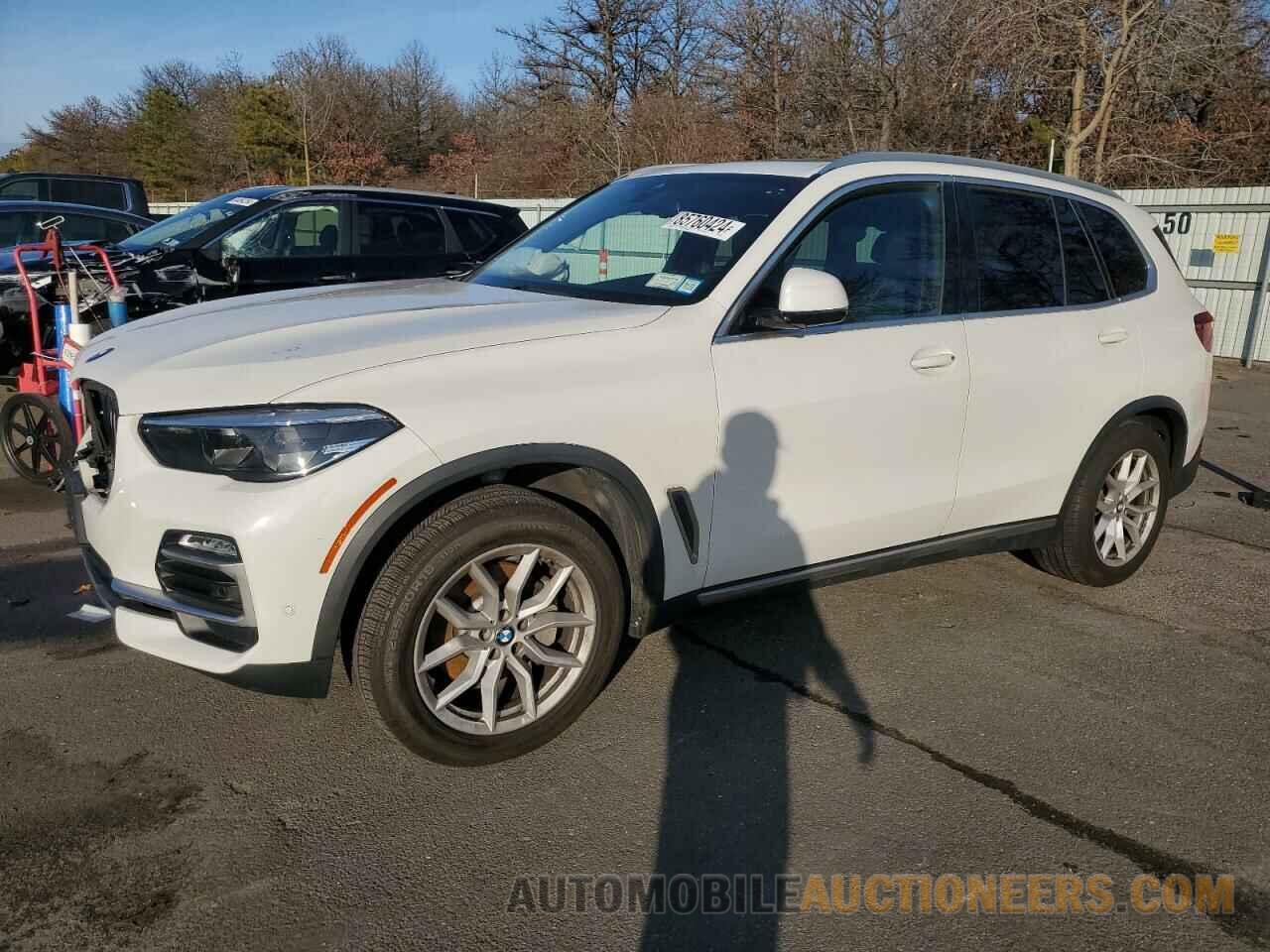 5UXCR6C51KLK83747 BMW X5 2019