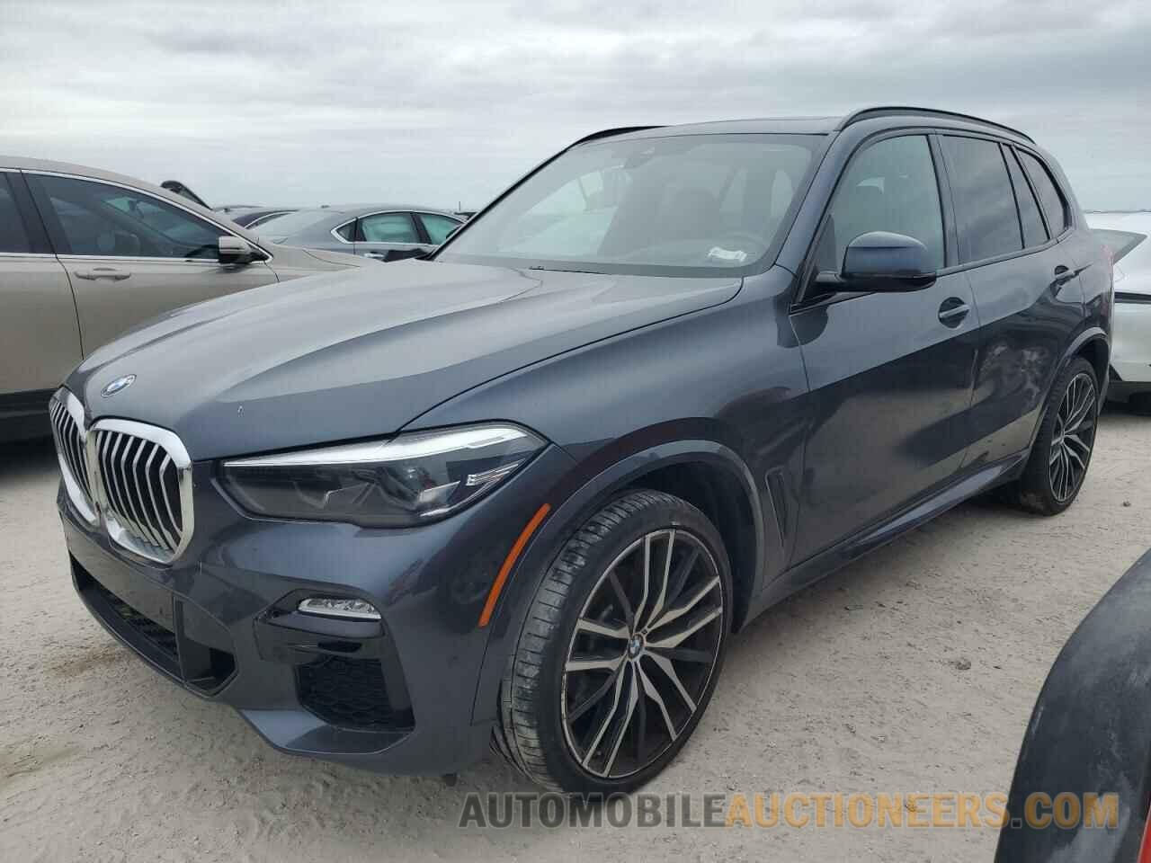 5UXCR6C51KLL08355 BMW X5 2019