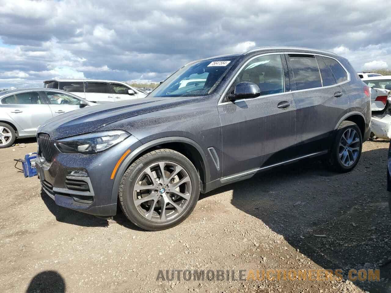 5UXCR6C51KLL51139 BMW X5 2019