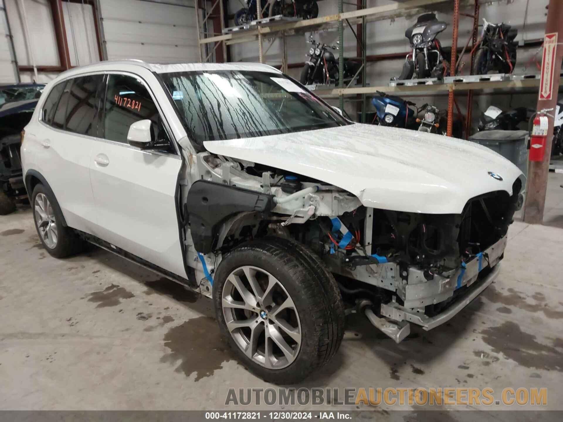 5UXCR6C52KLB12590 BMW X5 2019