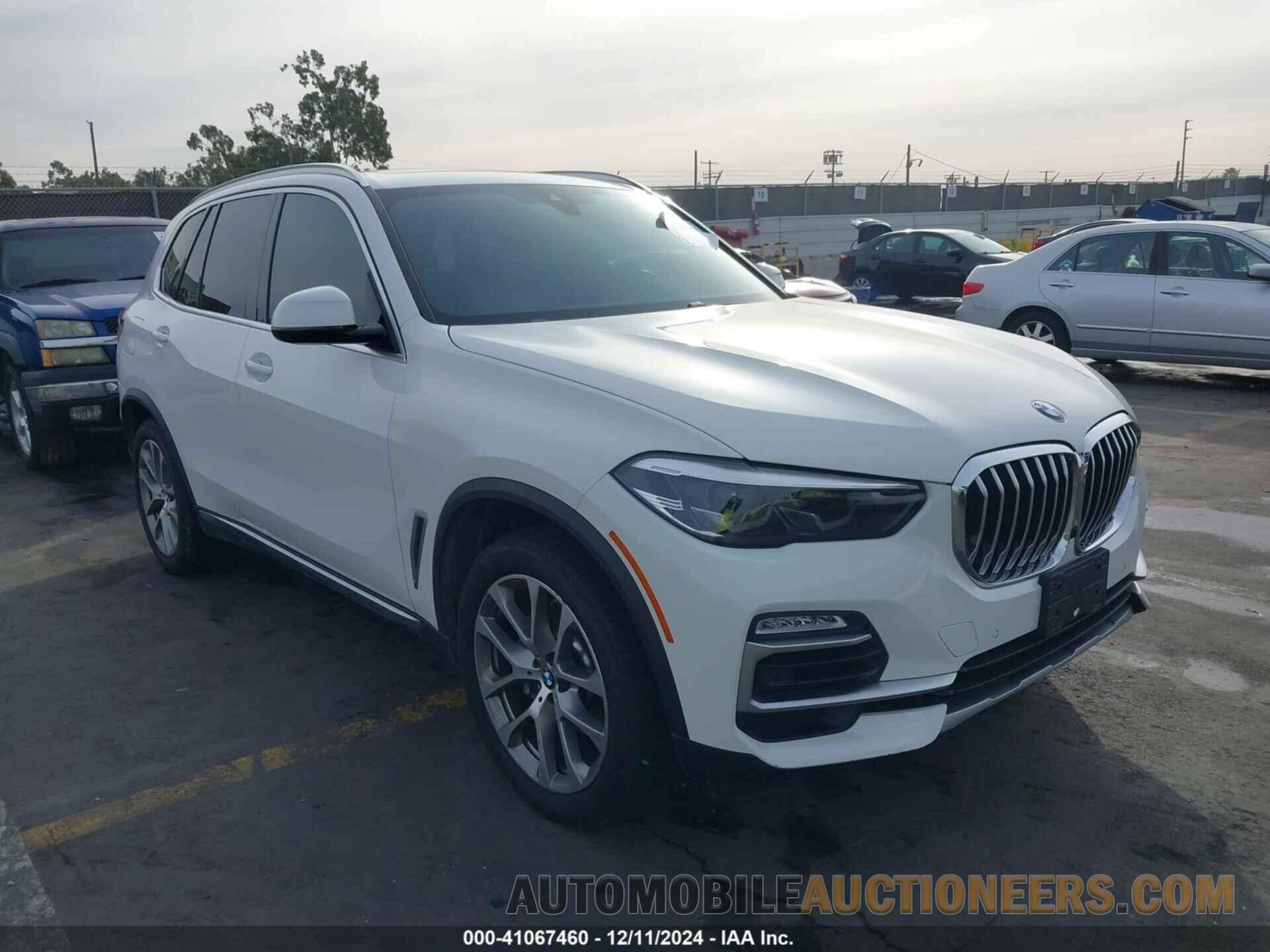 5UXCR6C52KLL06419 BMW X5 2019