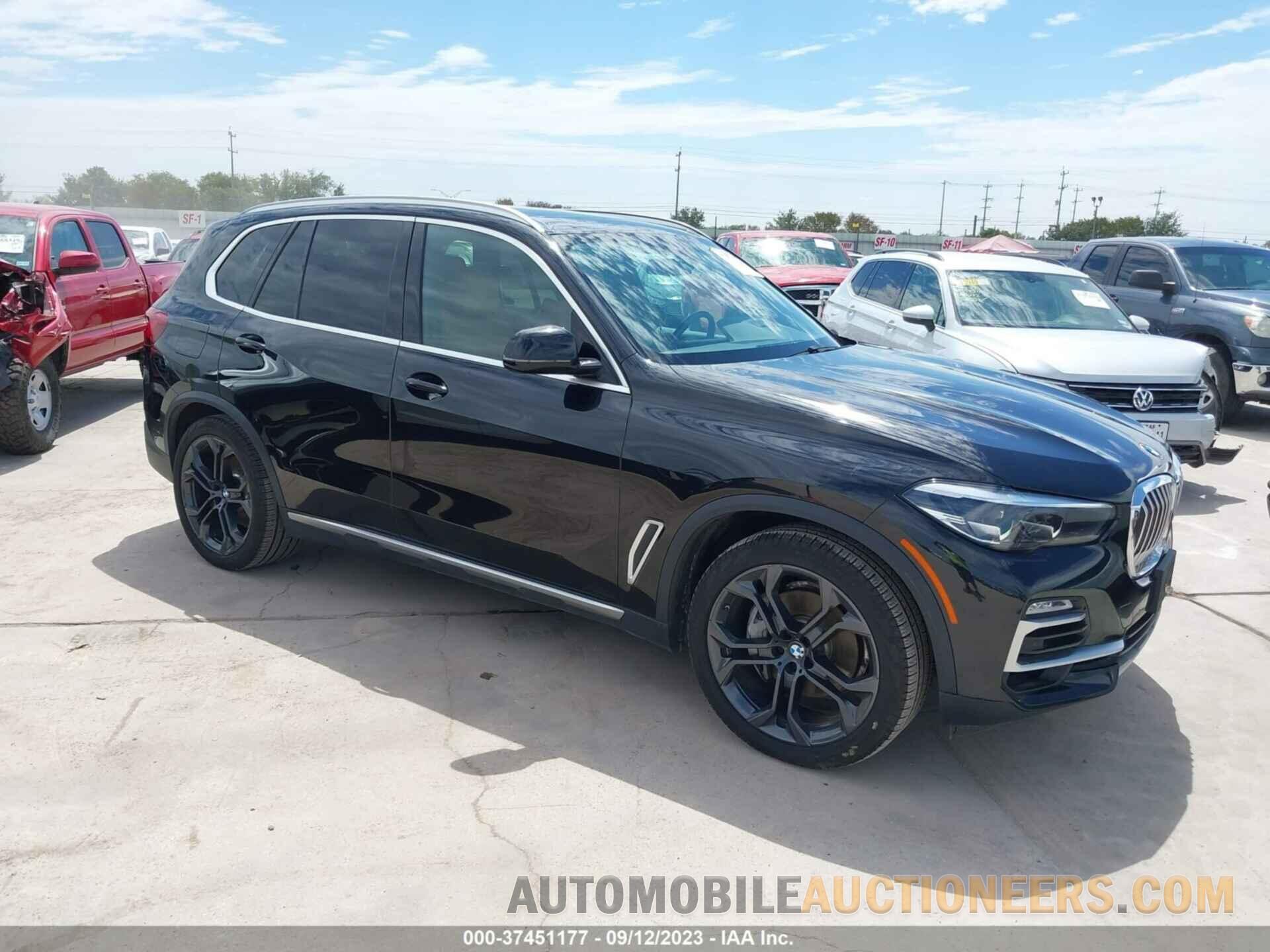 5UXCR6C52KLL28839 BMW X5 2019