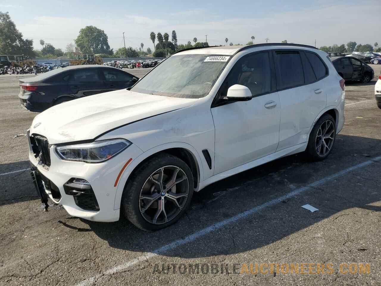 5UXCR6C52KLL38528 BMW X5 2019