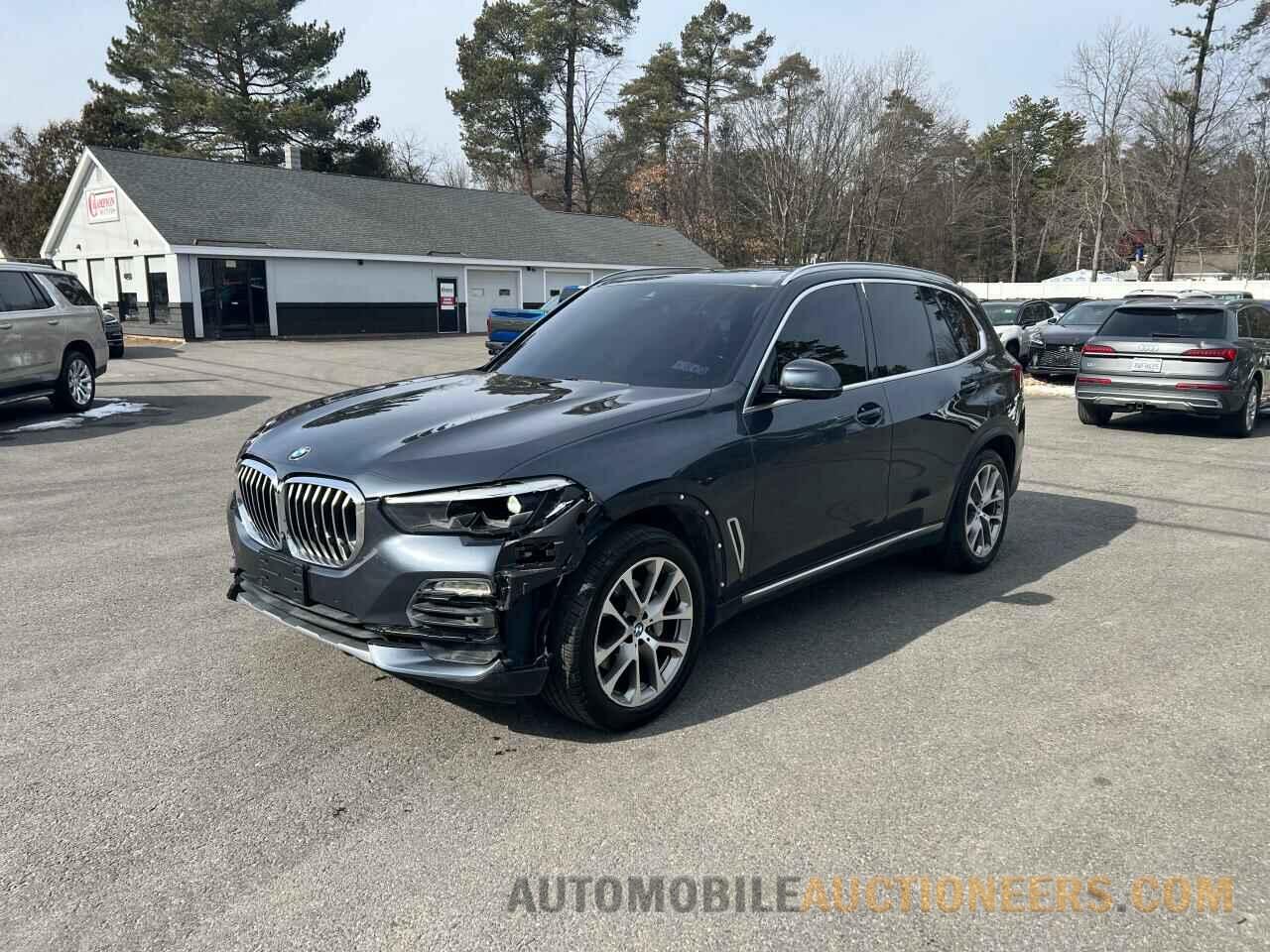 5UXCR6C53KLK86598 BMW X5 2019