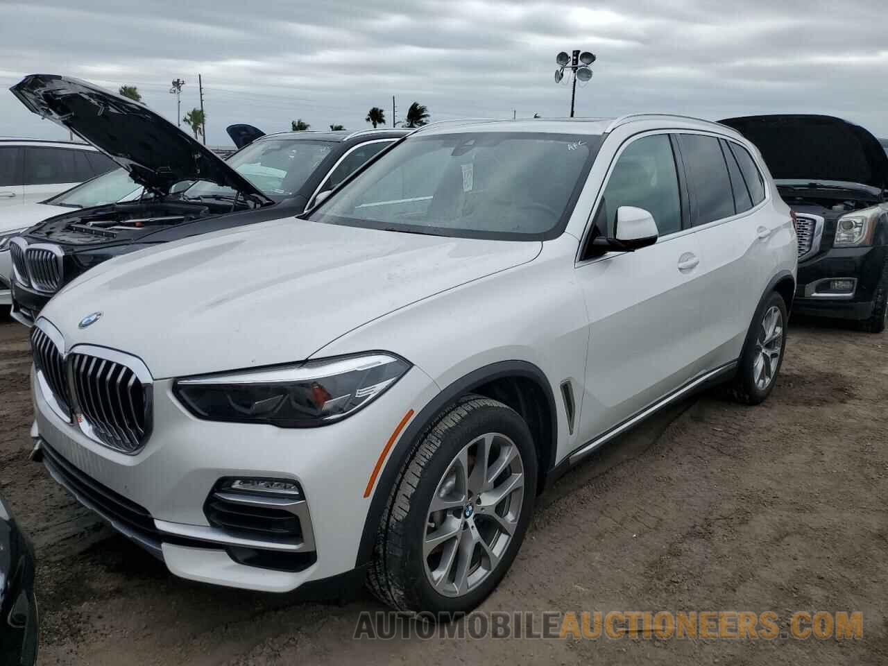 5UXCR6C53KLL11399 BMW X5 2019