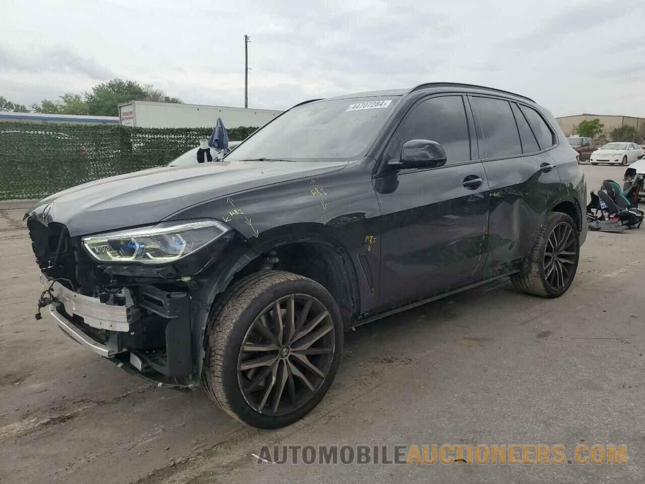 5UXCR6C54KLL14425 BMW X5 2019