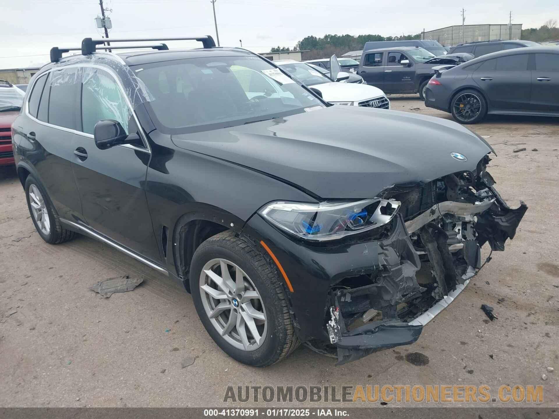 5UXCR6C54KLL38045 BMW X5 2019