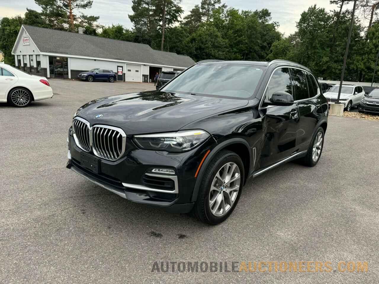 5UXCR6C55KLL01957 BMW X5 2019