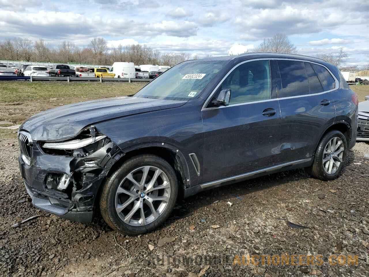 5UXCR6C56KLL21876 BMW X5 2019