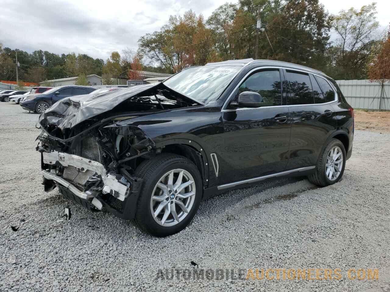 5UXCR6C56KLL52562 BMW X5 2019