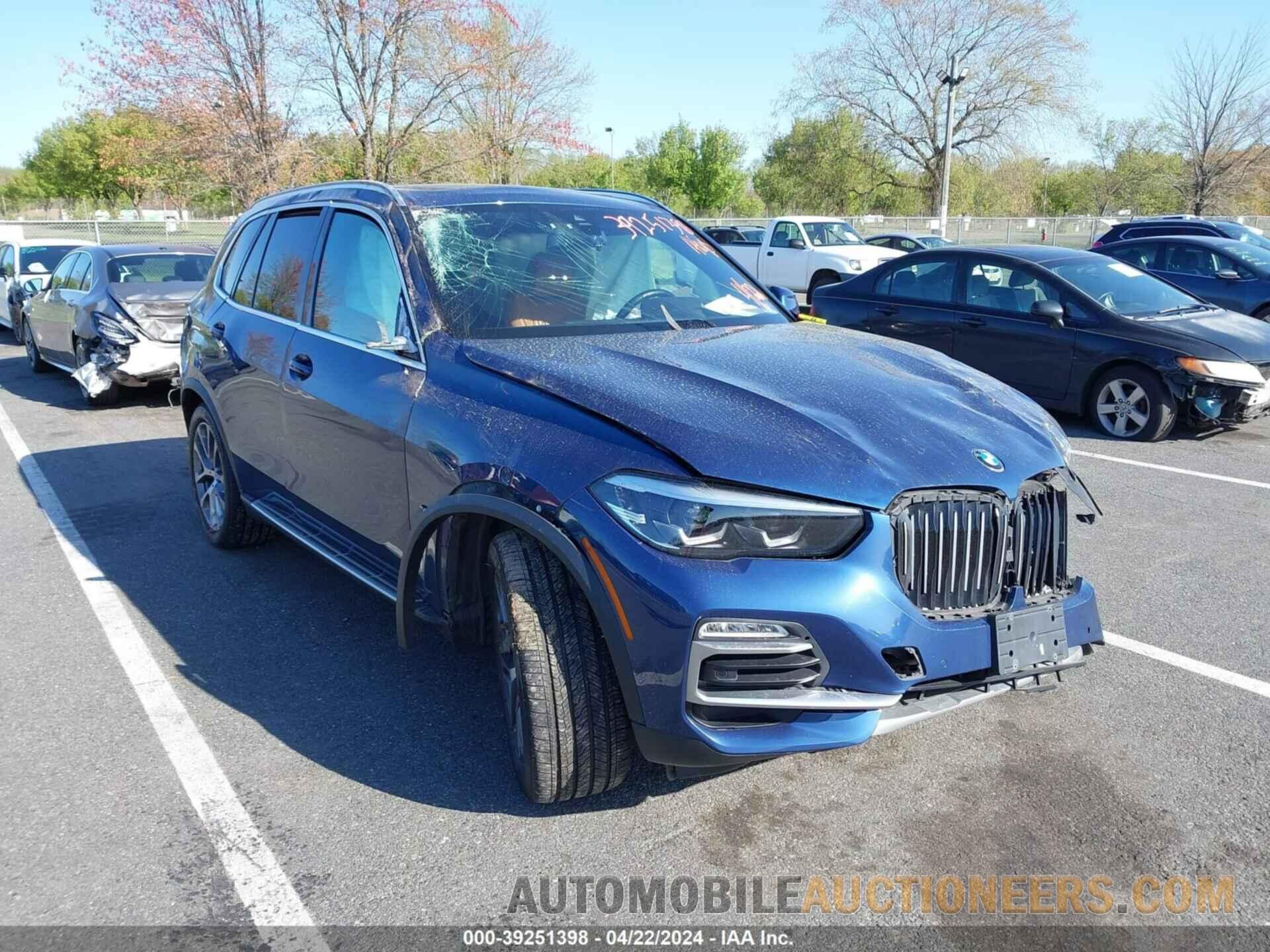 5UXCR6C57KLL23717 BMW X5 2019