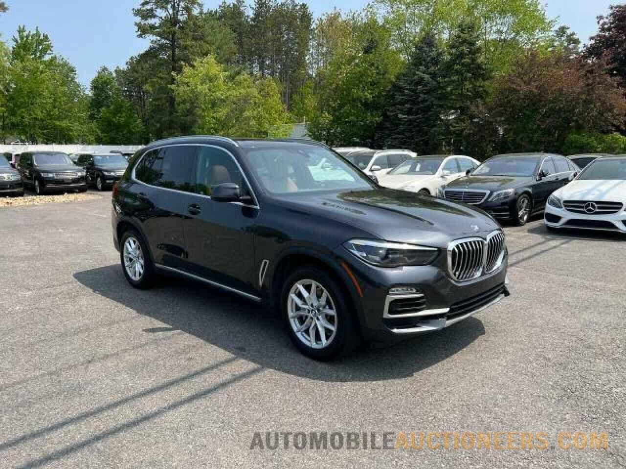 5UXCR6C58KLL40610 BMW X5 2019