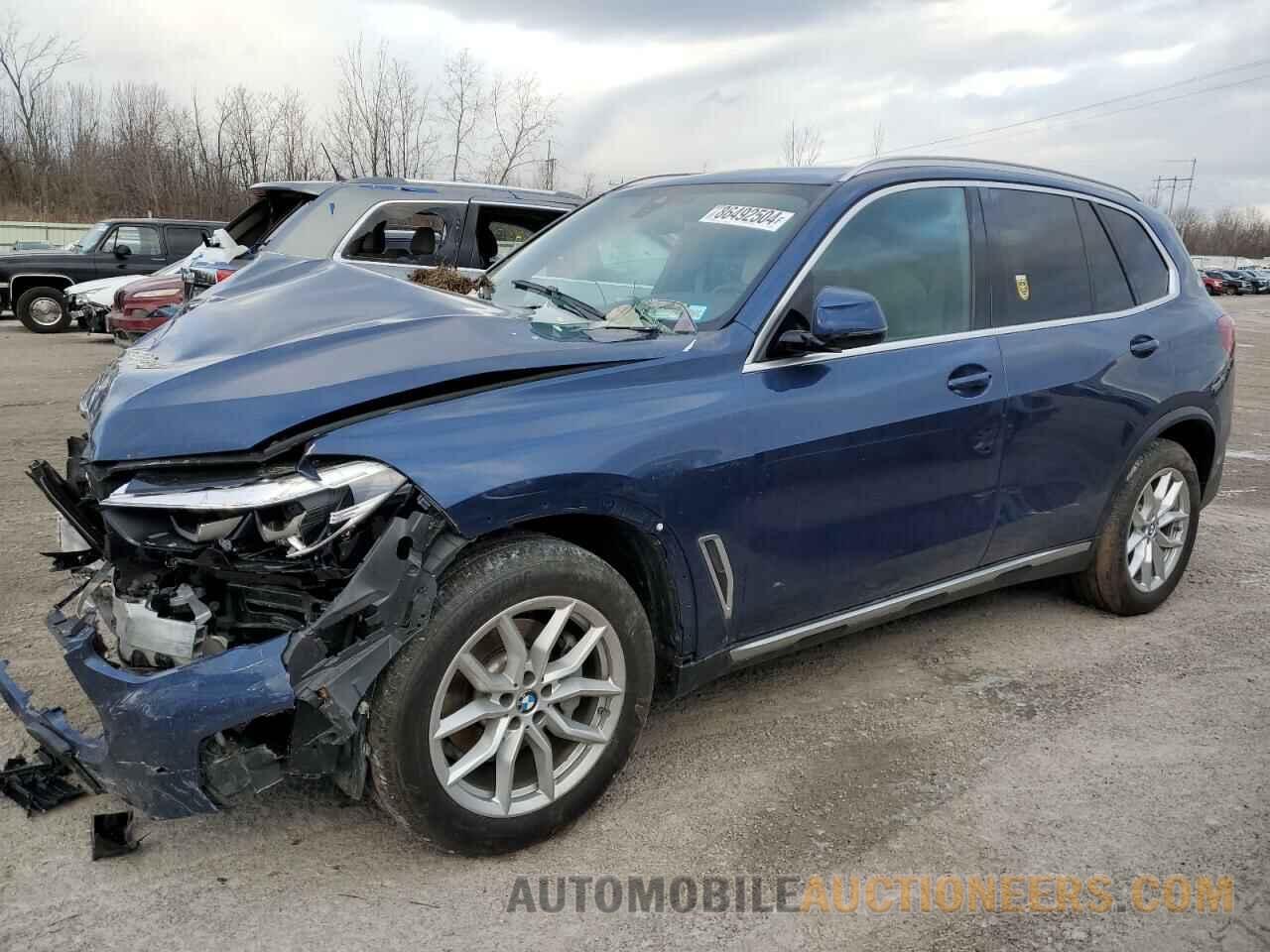 5UXCR6C59KLL09012 BMW X5 2019