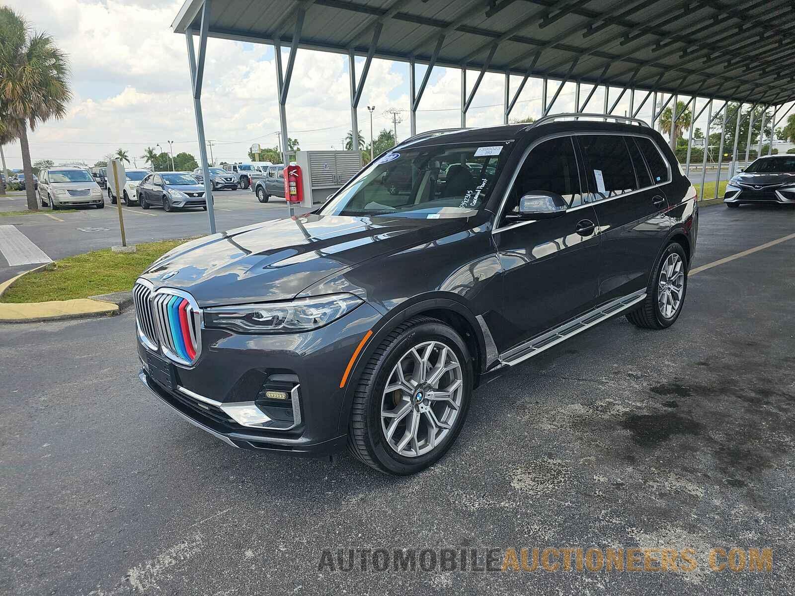 5UXCW2C00L9A03811 BMW X7 2020