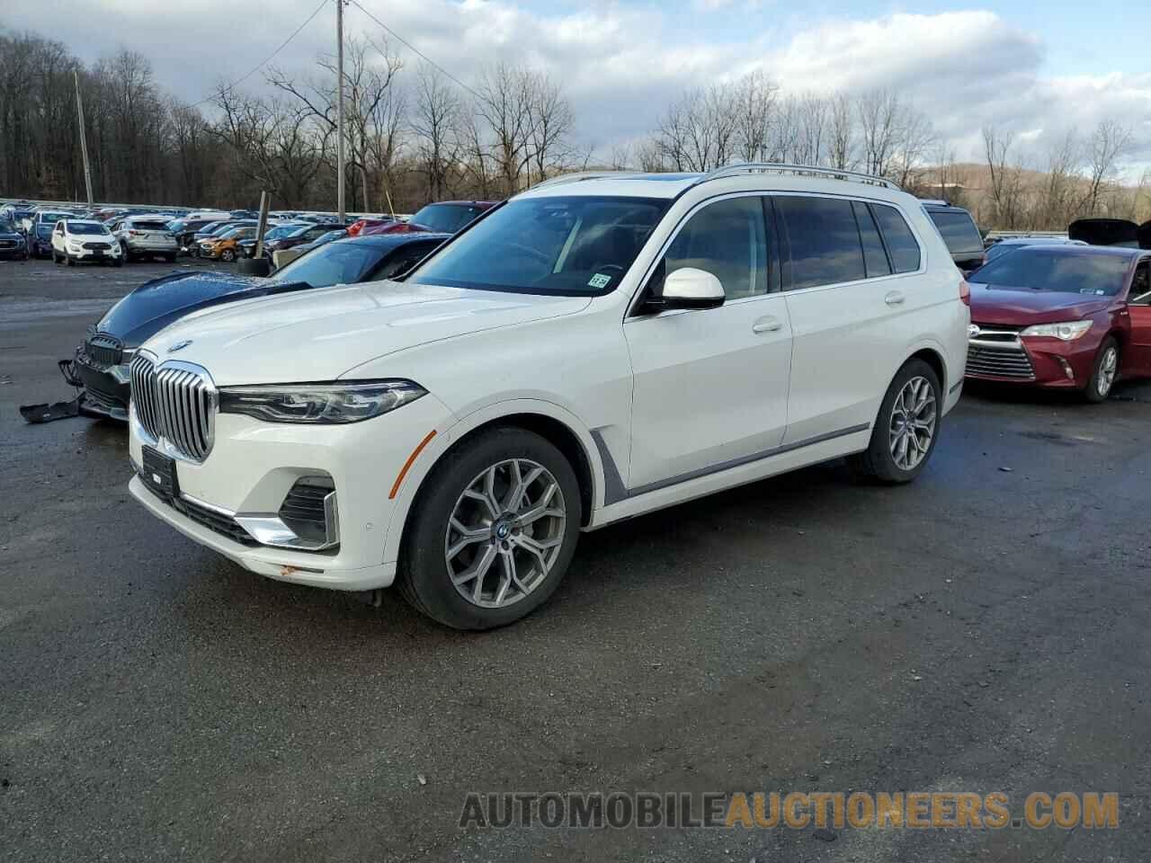 5UXCW2C00L9B16433 BMW X7 2020