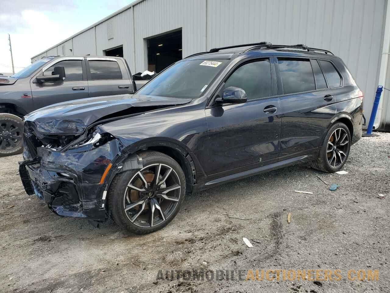 5UXCW2C00N9L10895 BMW X7 2022