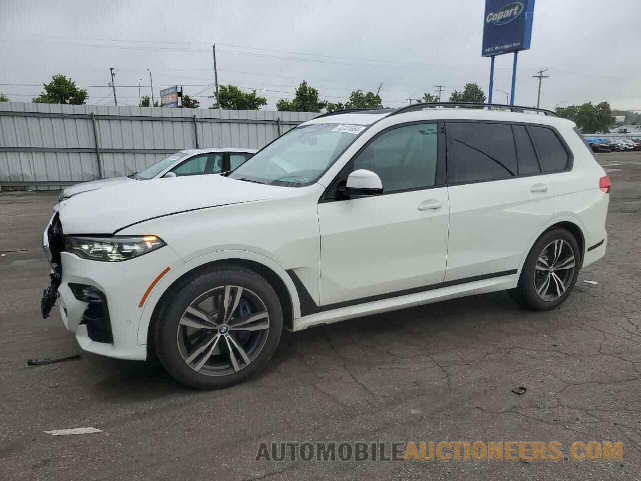 5UXCW2C01L9A02912 BMW X7 2020